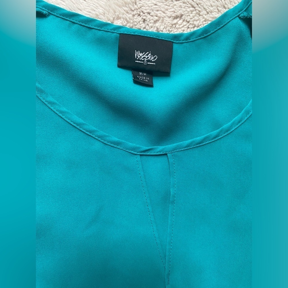 Mossimo Silky Blouse π©΅ - Picture 4 of 7